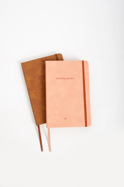 Cuaderno Sketch Simply tapa dura simil cuero - comprar online