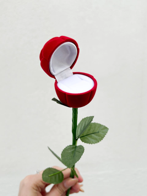 Estuche Rosa Roja para anillo