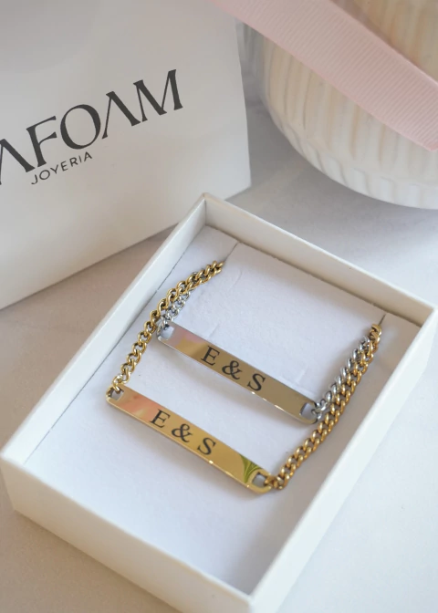 Esclava Personalizada Minimalista para Texto - comprar en línea