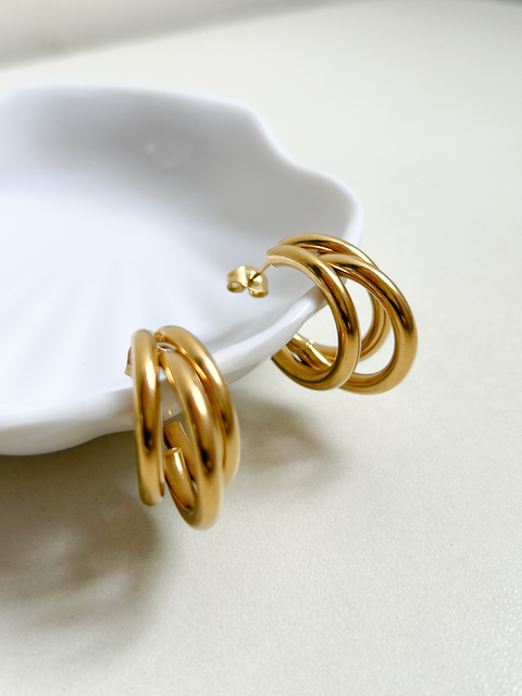 Hoops Triples Medianas