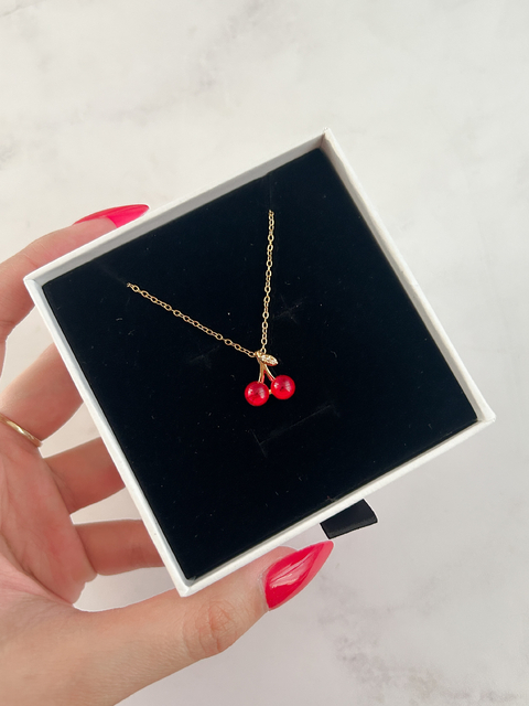 Collar Cherry