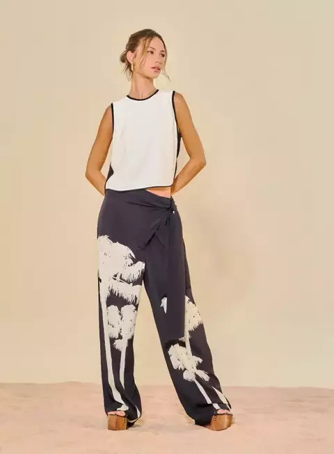 Regata Feminina Muscle Contrast Open - comprar online