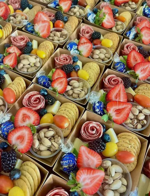 Caja individual de charcutería