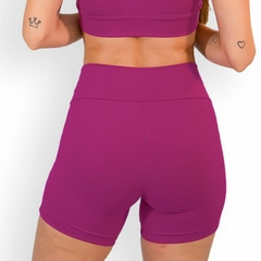 Shorts Meia Coxa Fitness de Poliamida Suplex Feminino - Lavicta Fitness