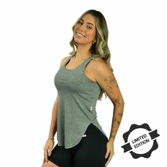 Regata Viscolycra Fitness Feminina Edição Limitada - comprar online