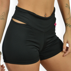 Shorts Fitness Vazado Na Lateral Meia Coxa Feminino