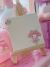 Agenda Pintor Con Caballete Sanrio en internet