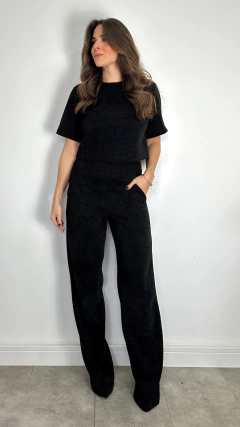 Blusa Carla Black na internet