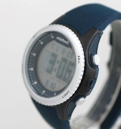 Reloj Mistral Deportivo Digital Sumergible 100 M Gdm-026-02 - comprar online