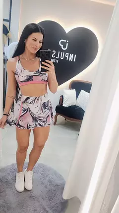 CONJUNTO Short-Saia Tamanho único 34 ao 40