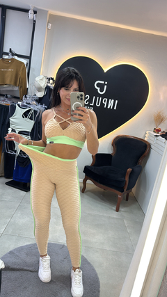Conjunto Texturizado com semi empina Tam Ú. 36 ao 42 - comprar online
