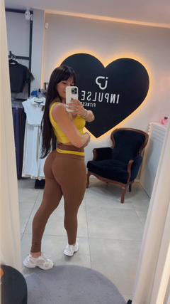 Conjunto Legging mostarda Tam Ú 36 ao 42