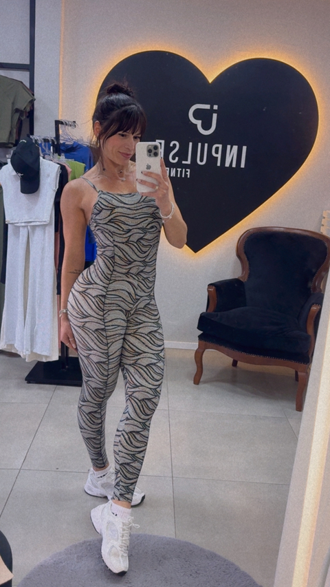 Macacão Lotus TAM ú 36 ao 42 - comprar online