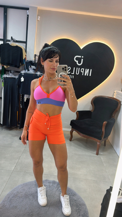 CONJUNTO BICOLOR SHORT SEMI EMPINA TAM Ú. 34 AO 40 - comprar online