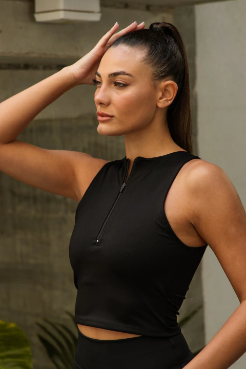 TOP BALI CON CIERRE - NEGRO LISO - comprar online