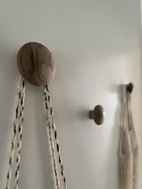 Perchero Botones Nórdico