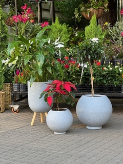 Esfera Rotomoldeada Grande Gris - comprar online