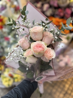 Rosas ecuatorianas x 6 - comprar online