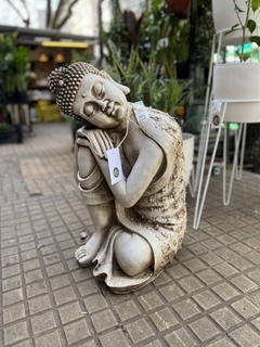 Buda Reposando