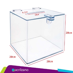 URNA QUADRADA DE ACRÍLICO TRANSPARENTE 20 CM 2MM - AZ Loja
