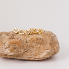 Ear cuff de coração liso - comprar online