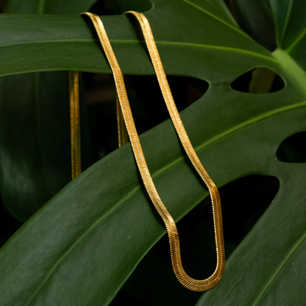 Gargantilha Glam banhada a ouro 18k