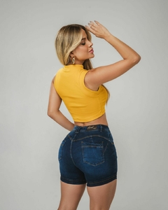 Short Jeans C/ Lycra, Cintura Alta Detalhe De Vies, Revesst Jeans - Revesst Jeans