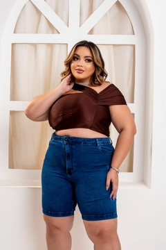 Imagem do Pedal Plus Size Jeans Feminino Com Lycra, Cintura Alta, Detalhe De Fenda Lateral, Revesst Jeans. 36849