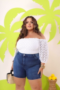 Short Pedalete Jeans Feminino Plus Size Com Lycra Detalhe De Brilho No Bolso Traseiro, Revesst Jeans 39192 - comprar online