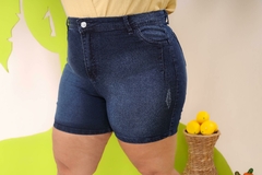 Short Pedalete Jeans Feminino Plus Size Com Lycra Detalhe De Brilho No Bolso Traseiro, Revesst Jeans 39192 - comprar online