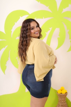 Short Pedalete Jeans Feminino Plus Size Com Lycra Detalhe De Brilho No Bolso Traseiro, Revesst Jeans 39192