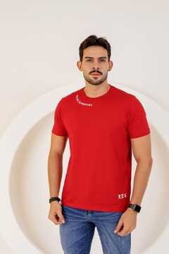 Camiseta Básica Estampa Revesst, Detalhe Fenda Fio 30.1 Premium Camisa Blusa Revesst Jeans. 0000403 - comprar online