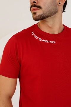 Camiseta Básica Estampa Revesst, Detalhe Fenda Fio 30.1 Premium Camisa Blusa Revesst Jeans. 0000403 na internet