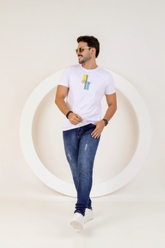 Calças Jeans Masculina Com Lycra, Detalhes Nos Bolsos. Revesst jeans 0000102