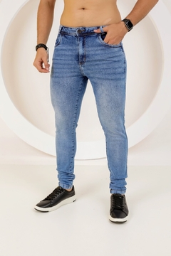 Calça Skinny Masculina Jeans Com Lycra, Tradicional Com Detalhe No Bolso Traseiro, Revesst Jeans. 0000122 - comprar online