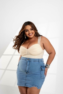 Saia Jeans Plus Size Cargo Feminino Com Lycra, Cintura Alta Detalhe Na Barra, Revesst Jeans. 40043 - loja online