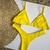 Biquíni Triângulo + Asa Delta Amarelo - comprar online