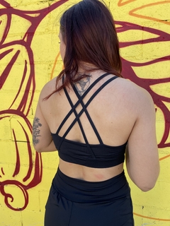 Top clara preto - comprar online