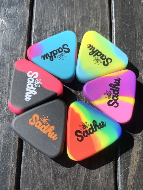 Slick Sadhu - Triangulo - comprar online