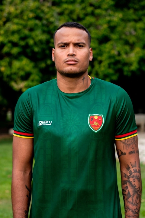 Camisa Verde - Uniforme 1 - Tema Fé 2025 (Inspirada na Catedral do Sagrado Coração de Jesus)
