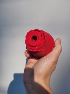 Rosa sugador de clitóris recarregável Flower
