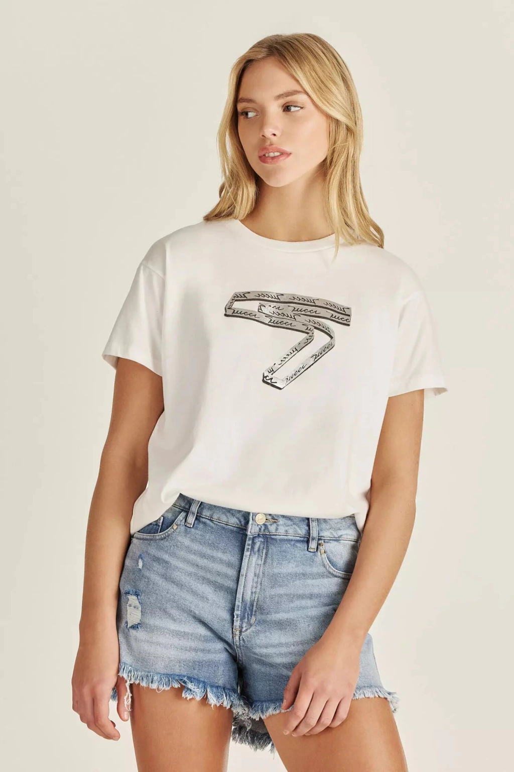 REMERA MAGNA