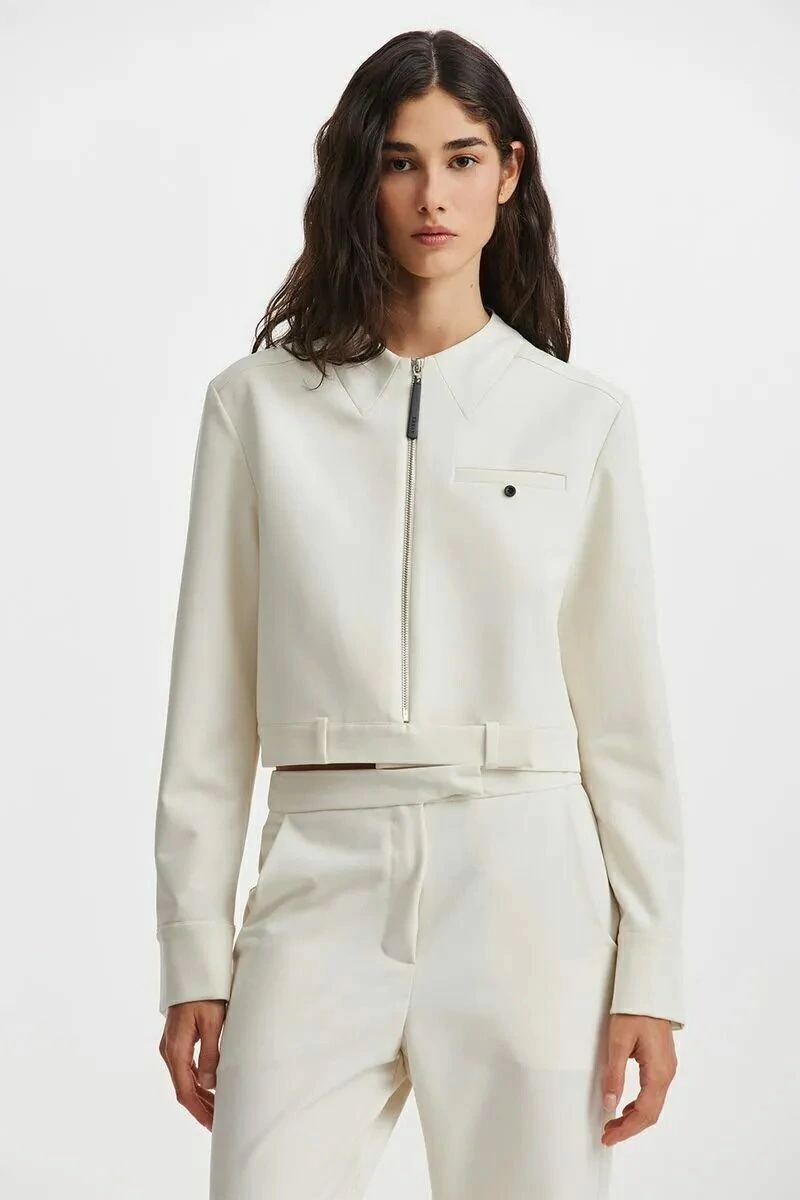 CHAQUETA TAKU