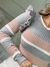 Blusa De Tricot Modal Manga Longa E Babados No Ombro - THATI GUTIERREZ TG STORE
