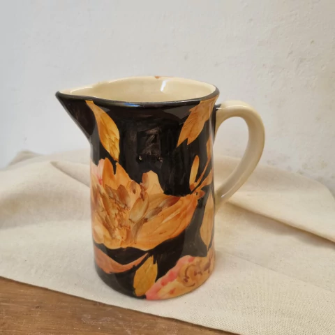 Jarra Sepia, Polvo de estrellas