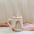 Taza "Alicia", Muchosidad