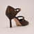 Scarpin Bico Fino Marrom Madeira com Fivelas Duplas Ref.: 3304.706.446B na internet