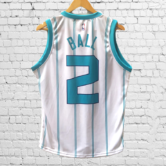 Charlotte Hornets 2021/2022 City Edition en internet