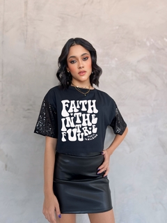 Cropped Paetê Faith - comprar online