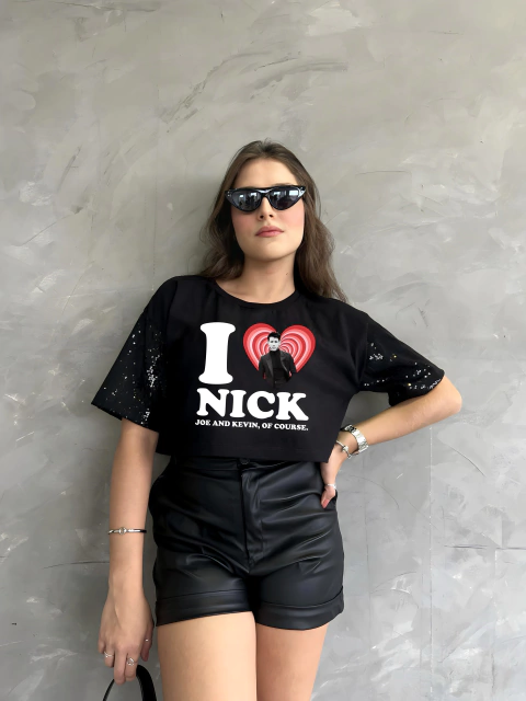 Cropped Paetê Nick